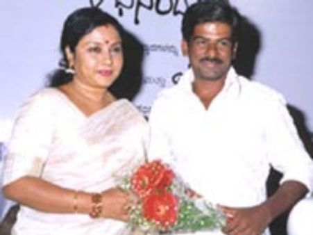 ಛಾಯಾಗ್ರಾಹಕ ಎಚ್ ಸಿ ವೇಣು ವೃತ್ತಿಪರತೆಗೆ ಪ್ರಶಂಸೆ