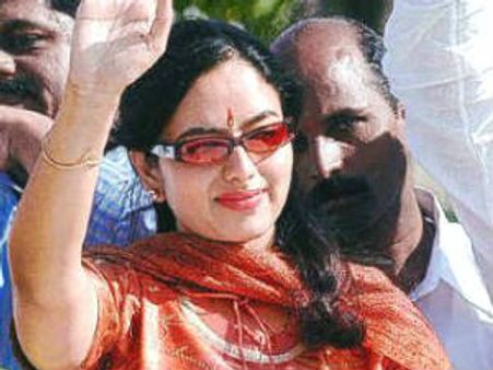 ನಾಗವಲ್ಲಿ ಖ್ಯಾತಿಯ ಸೌಂದರ್ಯ ಹೆಸರಲ್ಲಿ ಮಂದಿರ