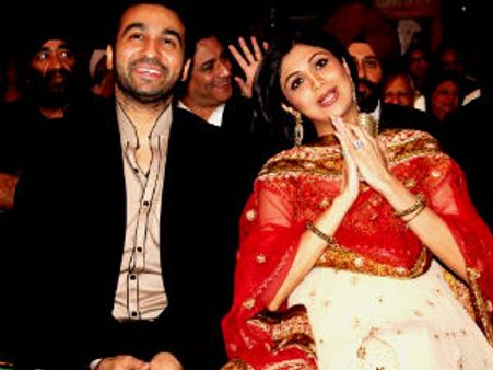 ಅನಾರ್ಕಲಿ ಸಲ್ವಾರ್ ಕಮೀಜ್‌ನಲ್ಲಿ ಗರ್ಭಿಣಿ ಶಿಲ್ಪಾ ಶೆಟ್ಟಿ