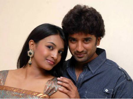 ಗೋಲ್‌ಮಾಲ್ ಗಾಯಿತ್ರಿಯಾದ ದಿನೇಶ್ ಬಾಬು ಚಿತ್ರ