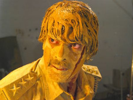 ಉಪ್ಪಿ 'ಆರಕ್ಷಕ' ಚಿತ್ರಕ್ಕೆ ಬಾಟಲ್‌ನಲ್ಲಿ ವಿನೂತನ ಪ್ರಚಾರ