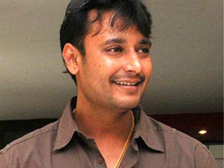 ಕಲಾವಿದರ ಸಂಘಕ್ಕೆ ದರ್ಶನ್ ರು.25 ಲಕ್ಷ ಧನ ಸಹಾಯ