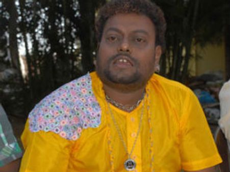 90 ಮುಗಿಸಿ 'ದೇವರಾಣೆ'ಗೂ ಬರ್ತಿದಾರೆ ಲಕ್ಕಿ ಶಂಕರ್