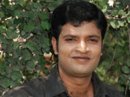 ಲೋಕೇಶ್ ಬಸವಟ್ಟಿ 'ಲಾಯರ್ ಗುಂಡಣ್ಣ'ನ ಗಮ್ಮತ್ತು