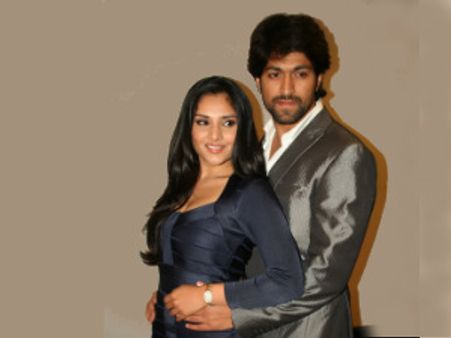 ರಾಧಿಕಾಗೆ ಯಶ್-ರಮ್ಯಾ 'ಯಶಸ್ಸು' ತರುವರೆ?