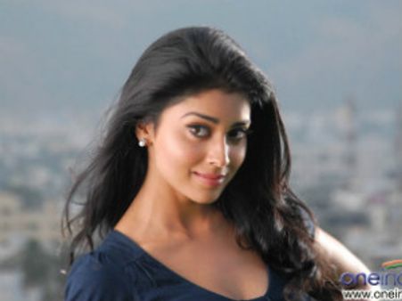 ಶ್ರಿಯಾ ಸರನ್‌ ಮತ್ತು ಪ್ರೊಡ್ಯೂಸರ್ ನಡುವೆ ಕಿರಿಕ್