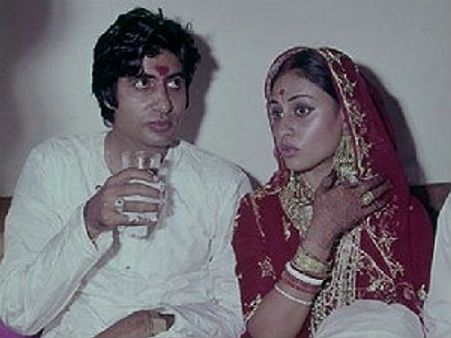 ನಟ ಅಮಿತಾಭ್‌ ಬಚ್ಚನ್‌ ಆಸ್ತಿ ಕೇಳಿ ಬೆಚ್ಚಿ ಬೀಳದಿರಿ