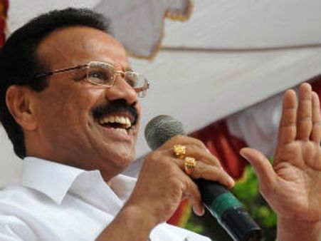 ಸಬ್ಸಿಡಿ ಚಿತ್ರಗಳ ಆಯ್ಕೆಪಟ್ಟಿಗೆ ಬ್ರೇಕ್ ಹಾಕಿದ ಸಿಎಂ