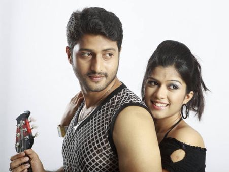 ಅಪ್ಪಳಿಸಲಿದೆ ತೂಫಾನ್; ನಡುಗುತ್ತಿದೆ ಗಾಂಧಿನಗರ