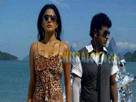 ಅಣ್ಣಾಬಾಂಡ್ ನಲ್ಲಿ ಪ್ರಿಯಾಮಣಿ ಲುಕ್ ಸೂಪರೋ ಸೂಪರ್