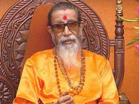 ಅಮೀರ್ ಮುಂದಿಟ್ಟುಕೊಂಡು ಕನ್ನಡಿಗರ ಟೀಕಿಸಿದ ಠಾಕ್ರೆ