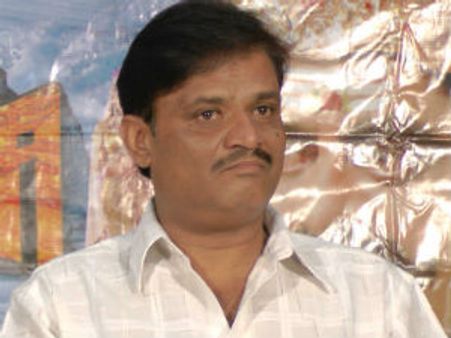 ಯಾರಿಗ್ಹೇಳೋಣ ಮುನಿರತ್ನ 'ಕಠಾರಿವೀರ' ಪ್ರಾಬ್ಲಂ