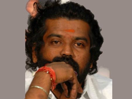 ಪ್ರೇಮದ ಪೂಜಾರಿಯ ಬೆನ್ನುಬಿದ್ದ ನಾಗಶೇಖರ್