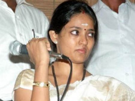 ಗಳಗಳನೆ ಕಣ್ಣೀರಿಟ್ಟ ಸಿನಿಮಾ ತಾರೆ ರಂಜಿತಾ