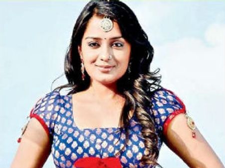 30X40 ಸೈಟು ಇದ್ದಿದ್ದರೆ...ಕುಣಿದಾಡಿದ ನಿಖಿತಾ