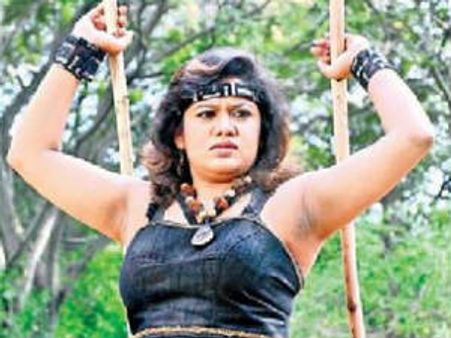 ಗಾಂಧಿನಗರದಲ್ಲಿ ಪ್ರಿಯಾ ಹಾಸನ್ ಹೊಸ ಇನ್ನಿಂಗ್ಸ್