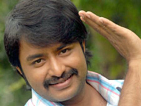 ಪೇಪರ್ ದೋಣಿಯಲ್ಲಿ ನವೀನ್ ಕೃಷ್ಣ ವಿಹಾರ ಶುರು