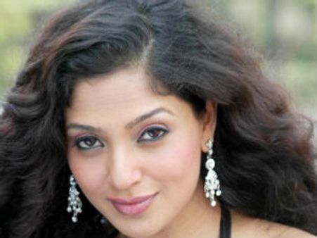 ತಮಿಳಿನಲ್ಲಿ ಪತ್ರಕರ್ತೆಯಾದ ಸುಮನ್ ರಂಗನಾಥ್