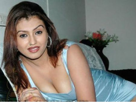 ಐಟಂ ರಾಣಿ ಸೋನಾ ಹೈಡೆನ್ ರಿಯಲ್ ಲೈಫ್ ಸ್ಟೋರಿ