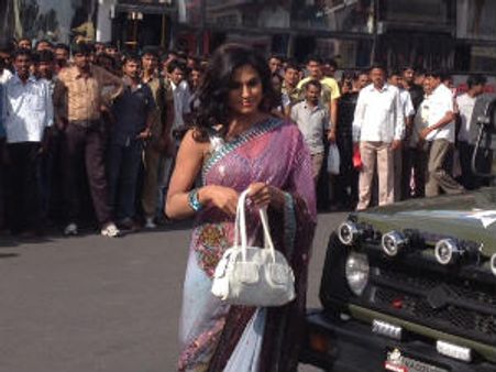 ಮೆಜೆಸ್ಟಿಕ್ ನಲ್ಲಿ ಡರ್ಟಿ ಪಿಕ್ಚರ್ ಶೂಟಿಂಗ್ ಕ್ಯಾನ್ಸಲ್