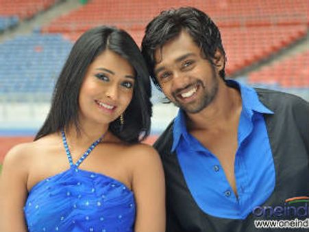 ಯಶಸ್ವಿ 25ನೇ ದಿನಕ್ಕೆ ಕಾಲಿಟ್ಟ ಅರ್ಜುನ್ 'ಅದ್ದೂರಿ'