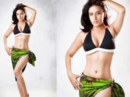 ಗುರುಪ್ರಸಾದ್ ಚಿತ್ರದಲ್ಲಿ ಪೂಜಾಗಾಂಧಿ ಐಟಂ ಡಾನ್ಸ್