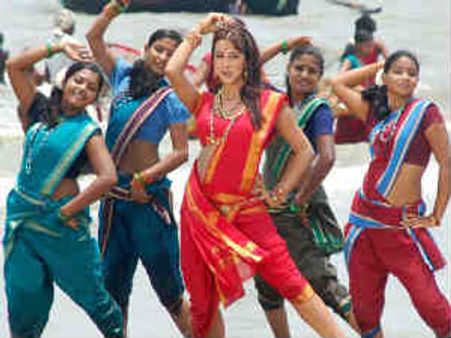 ಗಂಡ ಹೆಂಡತಿ ಸಂಜನಾ ಫ್ಯಾನ್ಸ್ ಗೆ ಕಸಿವಿಸಿ ಸಮಾಚಾರ