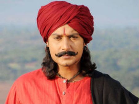 ದರ್ಶನ್ ಜತೆ ಬಳುಕುವ ಬಳ್ಳಿ ಸೋನಮ್ ಕಪೂರ್