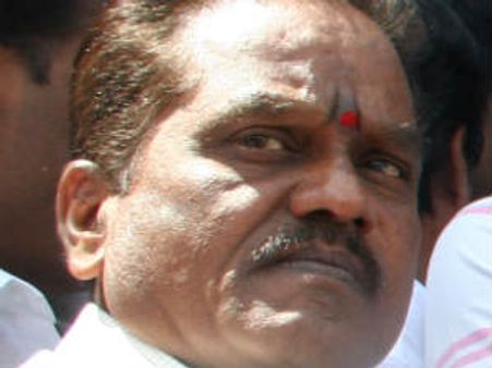 ಗಂಗಾಧರ್‌ಗೆ ಡಾ.ರಾಜ್ ಕುಟುಂಬದ ಬೆಂಬಲ?