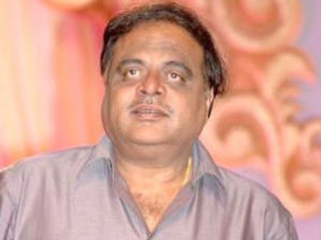 ಮಂಡ್ಯದಲ್ಲಿ ಅಂಬರೀಶ್, ಯಶ್ ಮಿಂಚಿನ ಸಂಚಾರ