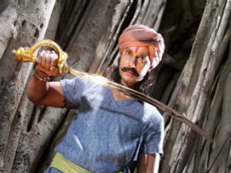 ಸಂಗೊಳ್ಳಿ ರಾಯಣ್ಣ ವಿಶೇಷ ಪ್ರದರ್ಶನಕ್ಕೆ ಅವ್ರು ಬರ್ಲಿಲ್ಲ