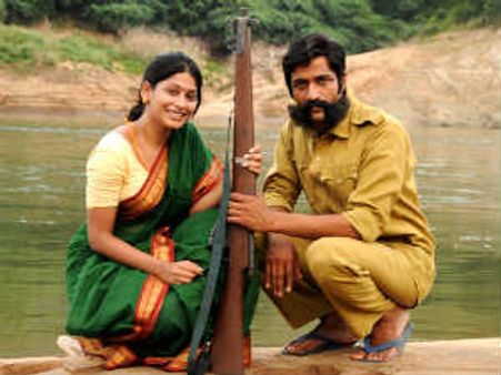 ಡಾ.ರಾಜ್ ಪಾತ್ರ ವೈಭವೀಕರಿಸಲಾಗಿದೆ; ಮುತ್ತುಲಕ್ಷ್ಮಿ