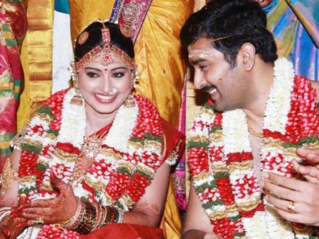 ತಾರೆಗಳ ಮದುವೆ ಸೂಪರ್, ಗ್ಯಾಲರಿ ಡೂಪರ್ ಹಿಟ್