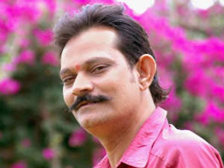 ಲಾಸ್ಟ್ ಛಾನ್ಸ್: ಆರಂಭ ಟೈಟಲ್ ಡಿಜೈನ್ ಸ್ಪರ್ಧೆ