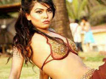 ಶಿವಣ್ಣನ ಚಿತ್ರದ ಐಟಂ ಸಾಂಗಿನಲ್ಲಿ ಯಾರೀ ಕಿರಿಕ್ ಬೆಡಗಿ?