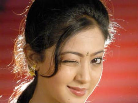 'ಟೋನಿ'ಯಲ್ಲಿ ಒಂದಾದ ಇಮ್ರಾನ್, ಐಂದ್ರಿತಾ ರೇ