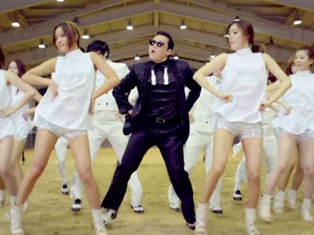 ಯೂಟ್ಯೂಬಲ್ಲಿ 8 ದಶಲಕ್ಷ ಡಾಲರ್ ಗಳಿಸಿದ ಹಾಡು