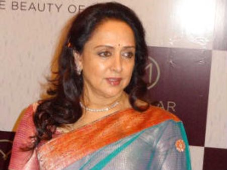 ಆ ಪಾತ್ರಕ್ಕೆ ಹೇಮಾ ಮಾಲಿನಿ ಕೇಳಿದ್ದು 1 ಕೋಟಿ