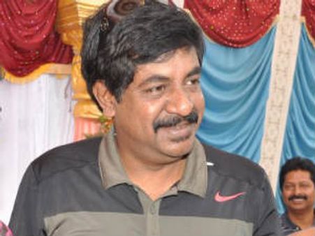 ಶರಣ್ ಸಿನಿಮಾಗೆ ಯೋಗರಾಜ್ ಭಟ್ ಹಾಡು