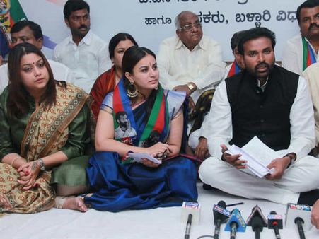 ಉತ್ತರ ಕರ್ನಾಟದಿಂದ ಅಖಾಡಕ್ಕೆ ಪೂಜಾಗಾಂಧಿ, ರಕ್ಷಿತಾ