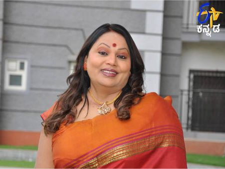 ಬಿಗ್ ಬಾಸ್ ನಲ್ಲಿ ನರ್ಸ್ ಜಯಲಕ್ಷ್ಮಿ ಕುಚಿಕು ಕುಚಿಕು!