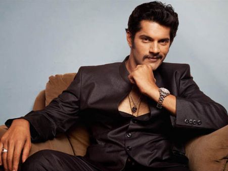 ಮೂರು ವಾರದಿಂದ ರೇಪ್ ಆಗಿದ್ದೀನಿ ಎಂದ ಜೋಶಿ