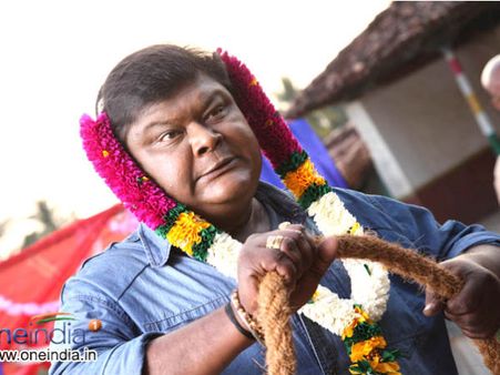 ನಟ ಬುಲೆಟ್ ಪ್ರಕಾಶ್ ಗೆ 'ಇಟ್ರಲ್ಲಪ್ಪೋ ಬತ್ತಿ'