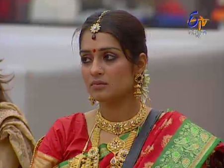 ಅಕ್ಕನ ನೋಡಲು ಬಂದು ತಂಗಿ ಮೇಲೆ ಕಣ್ಣಾಕಿದ