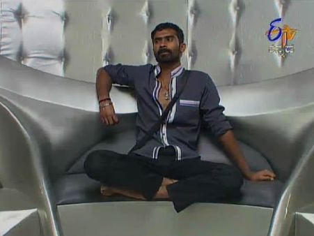 ಕನ್ಫೆಷನ್ ರೂಂನಿಂದಲೇ ಮದುವೆಗಂಡು ಎಸ್ಕೇಪ್