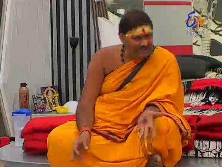 ಅನುಶ್ರೀಯನ್ನು ಕಳ್ಳ ಮಿಂಡ್ರಿ ಎಂದ ಶರ್ಮಾ