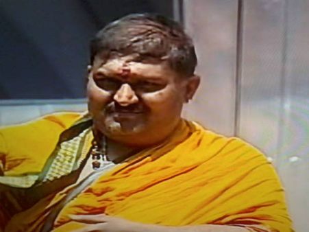 ಶರ್ಮಾಗೆ ಮಸ್ತ್ ಚಮಕ್ ಕೊಟ್ಟ ಸುದೀಪ್!