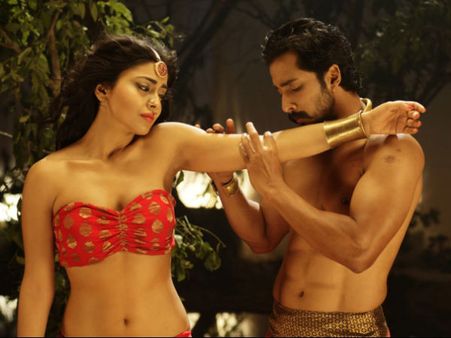 ಗಂಗರಾಜು ಕೈಗೆ ಲವ್ಲಿ ಸ್ಟಾರ್ ಪ್ರೇಮ 'ಚಂದ್ರ'