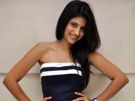 ಭರವಸೆಯ ಮಿಂಚು ಶ್ವೇತಾ ಪಂಡಿತ್ ಸಂದರ್ಶನ