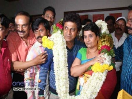 ಶಿವಣ್ಣನಿಗೆ 46! ಅಭಿಮಾನಿಗಳ ದೃಷ್ಟಿಯಲ್ಲಿ ಅವರಿಗಿನ್ನೂ 23!